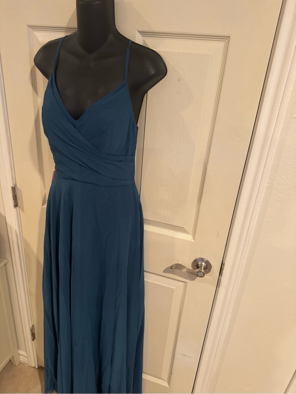 JJ's House Euridice
Dark Navy V-Neck Pleated Chiffon Dress - Picture 8 of 14
